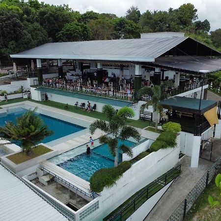 Ultra Winds Mountain Resort (Adults Only) Cagayan de Oro Exterior photo