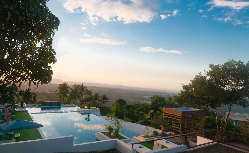 Ultra Winds Mountain Resort (Adults Only) Cagayan de Oro Exterior photo